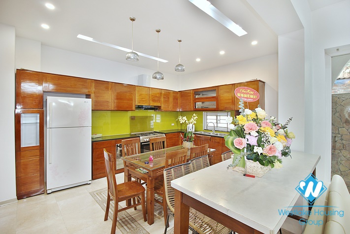 A cozy five bedrooms house for rent in Dang Thai Mai area, Tay Ho